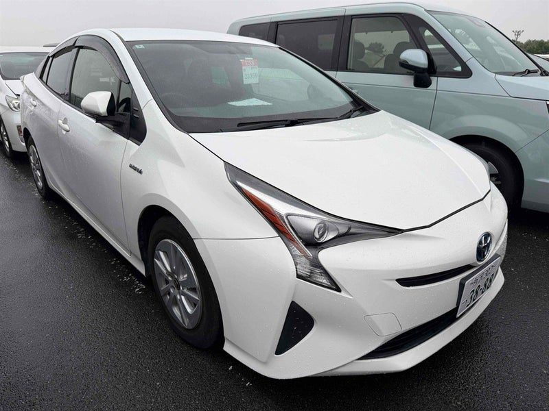 2016 Toyota Prius S Hybrid