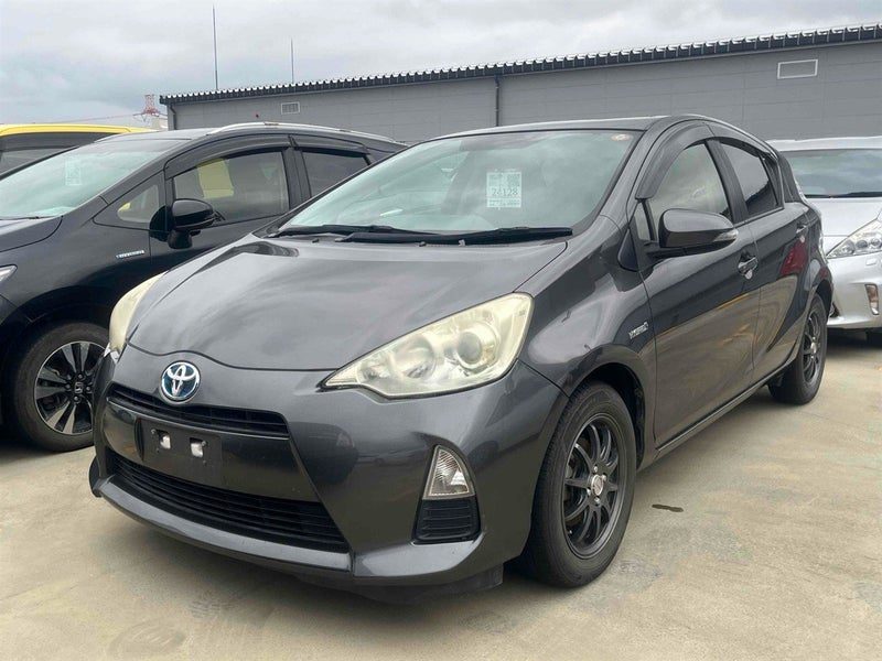2013 Toyota Aqua S PUSH START