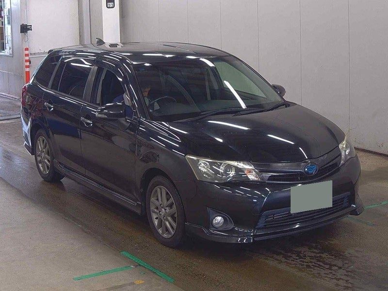 2013 Toyota Corolla FIELDER WXB - HYBRID