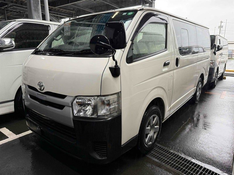 2019 Toyota Hiace 6 SEAT, 5 DOOR, DIESEL