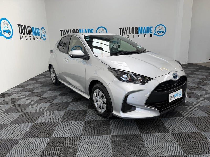 2021 Toyota Yaris HYBRID X