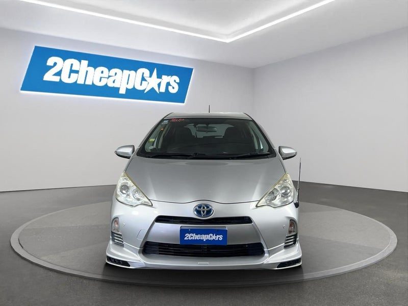 2013 Toyota Aqua S, photo 2
