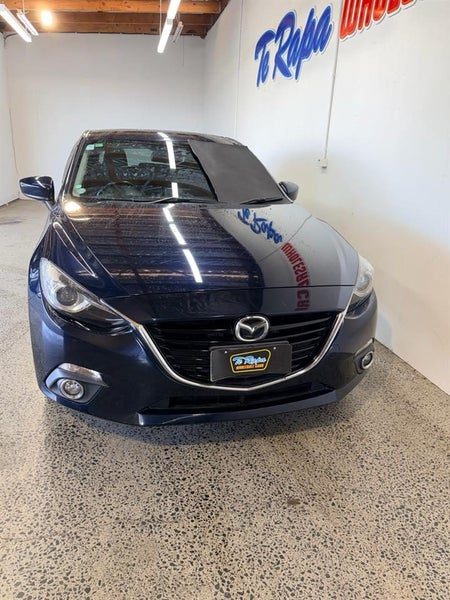 2014 Mazda Axela, photo 2