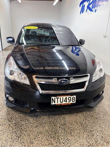 2012 Subaru Legacy, photo 2
