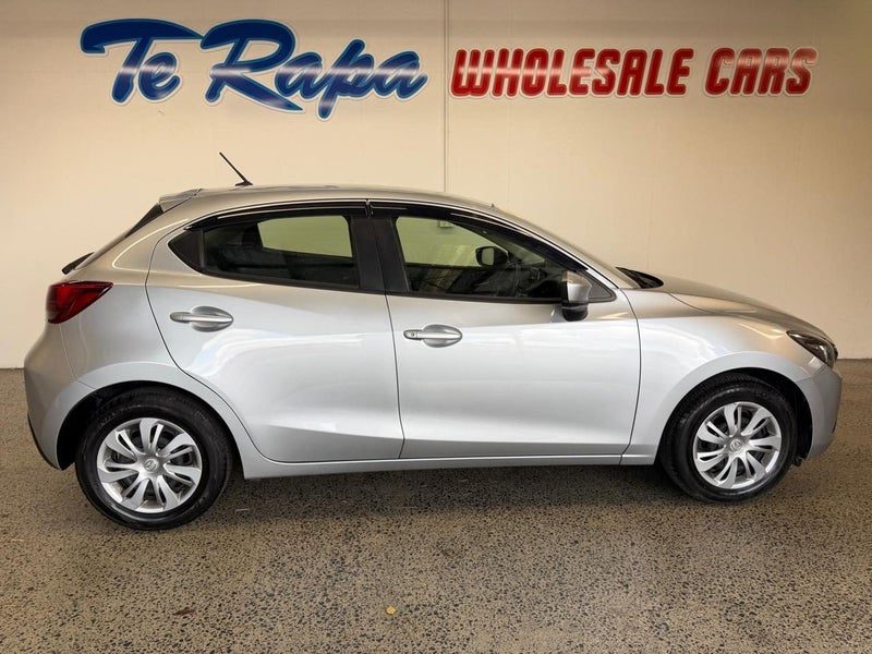 2017 Mazda Demio