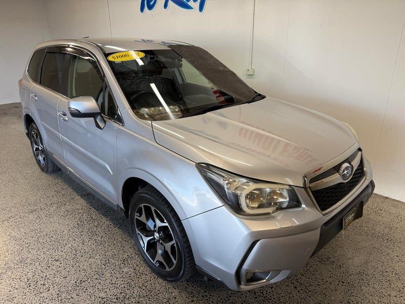 2013 Subaru Forester XT, photo 3