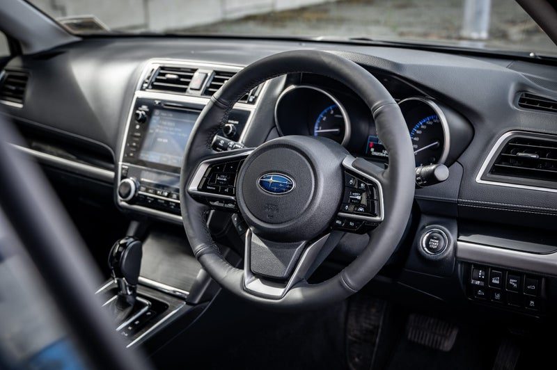 2018 Subaru Outback 3.6R 4WD, photo 2