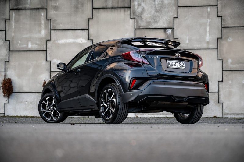2019 Toyota C-HR Limited 1.2PT 4WD, photo 3
