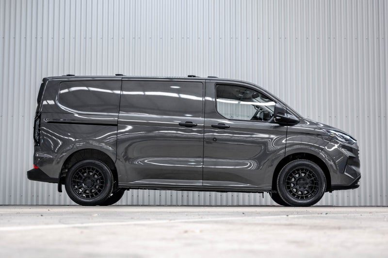 2026 Ford Transit Custom 320 SWB 2.0D, photo 3