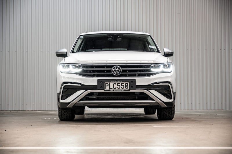 2022 Volkswagen Tiguan Allspace Style AWD 2.0, photo 2
