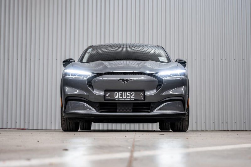 2023 Ford Mustang Mach-E Rear Wheel Drive, photo 2