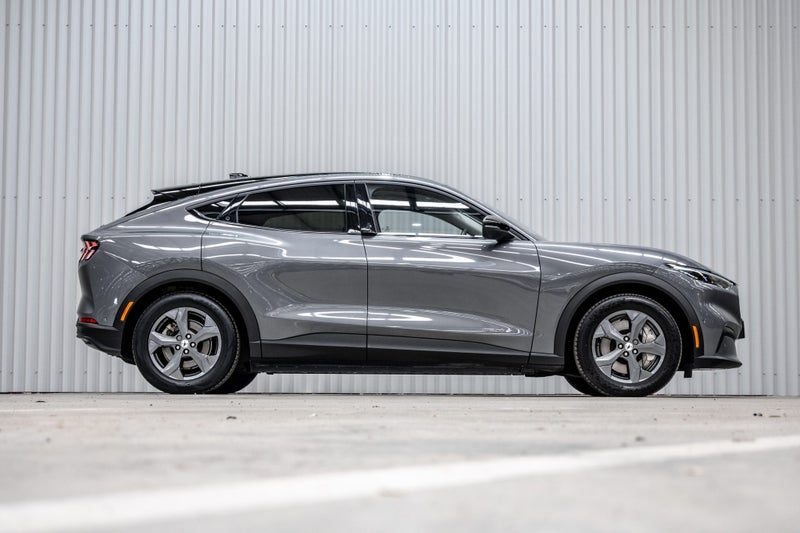 2023 Ford Mustang Mach-E Rear Wheel Drive, photo 3