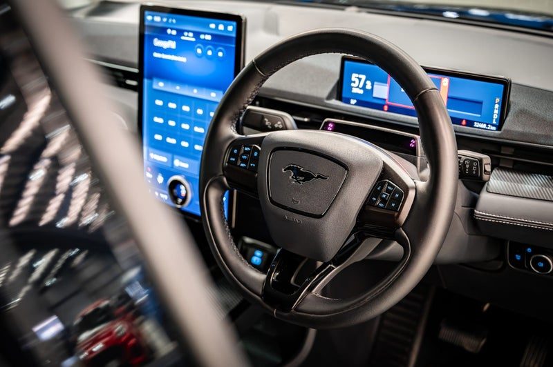 2025 Ford Mustang Mach-E Rear Wheel Drive, photo 2
