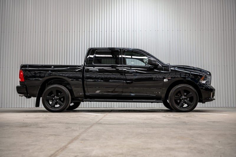 2022 Ram 1500 Express Crew Rambox, photo 3