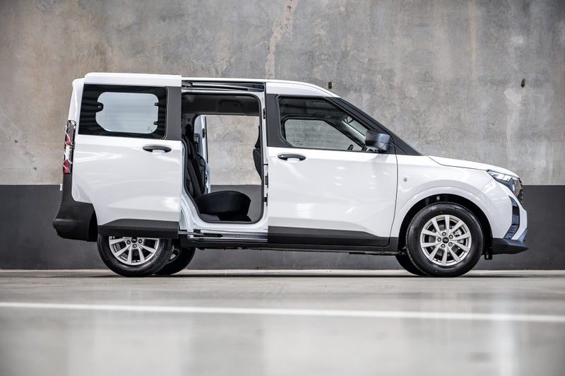 2025 Ford Transit Courier Trend, photo 2