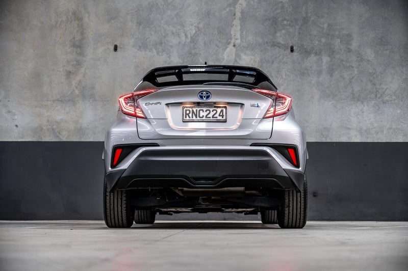 2018 Toyota C-HR Hybrid, photo 3