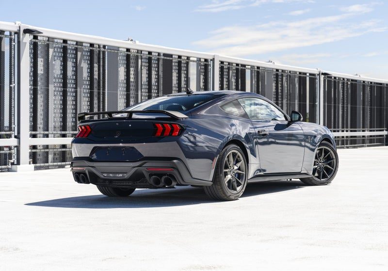2026 Ford Mustang Dark Horse, photo 3
