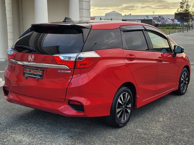 2015 Honda Fit 1.5 Shuttle Hybrid, photo 3