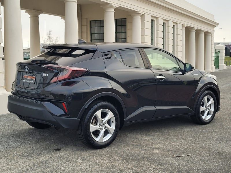2018 Toyota C-HR C-HR Hybrid S (Low Kms), photo 3