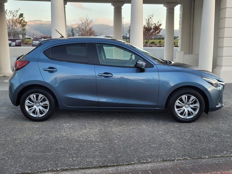 2015 Mazda Demio 1.3s (Low Kms), photo 2