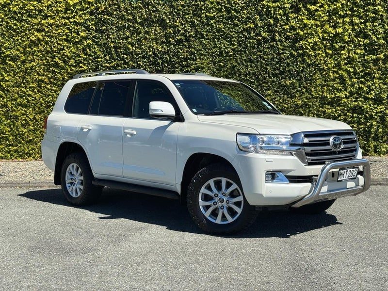 2019 Toyota Land Cruiser VX Limited