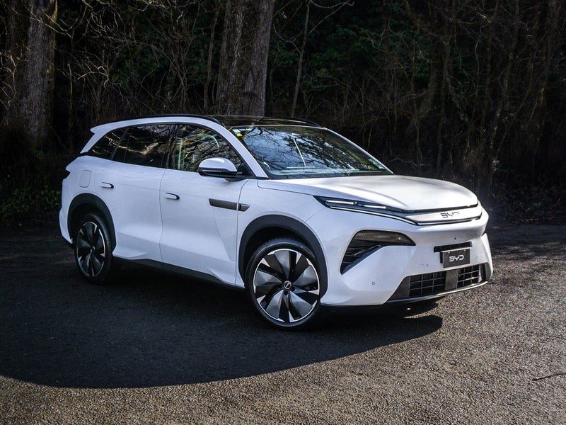 2026 BYD Sealion 8 Premium