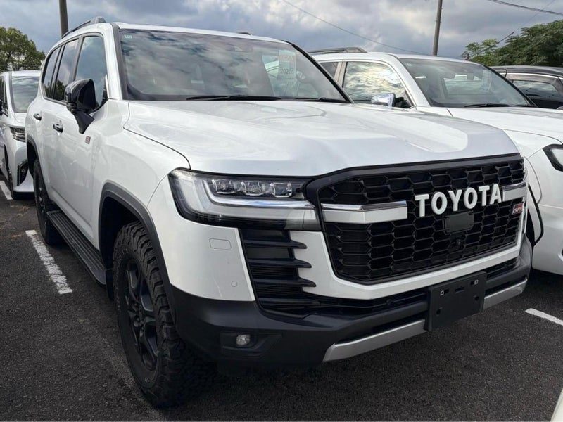 2022 Toyota Land Cruiser GR Sport