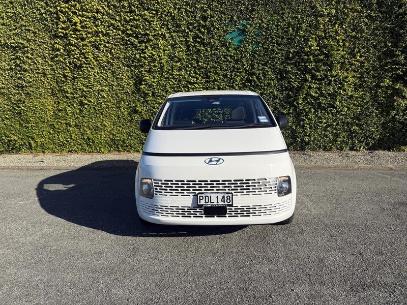 2022 Hyundai Staria Load, photo 2