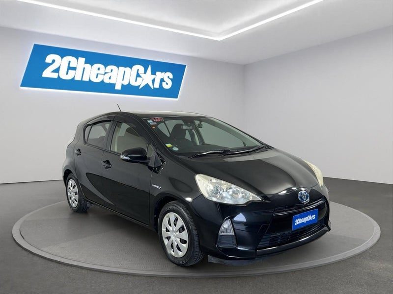 2013 Toyota Aqua S, photo 3