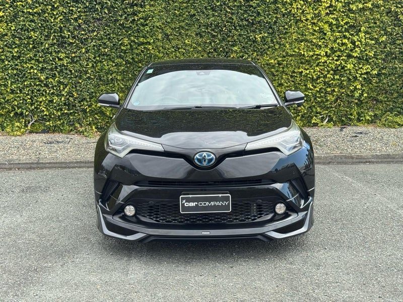 2017 Toyota C-HR G, photo 2