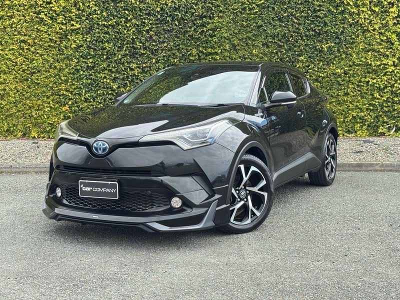 2017 Toyota C-HR G, photo 3