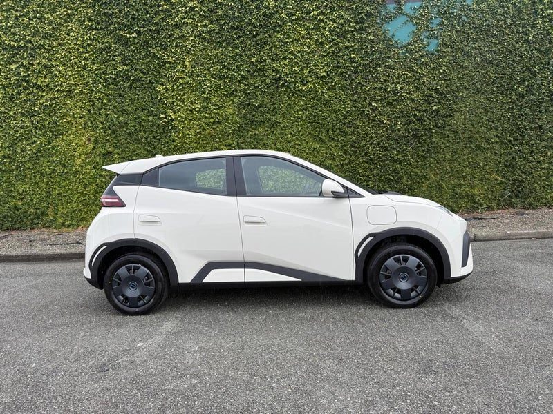 2026 BYD ATTO 1 Essential, photo 2