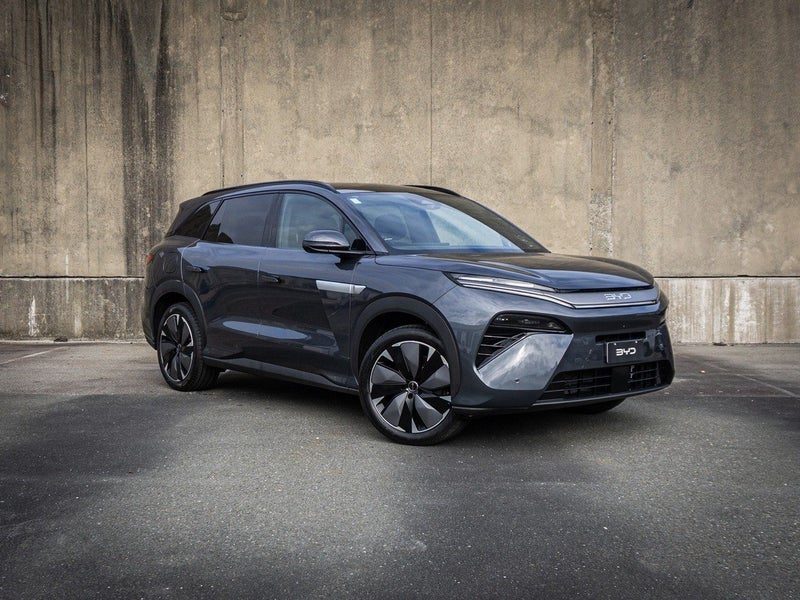2026 BYD Sealion 8 Premium