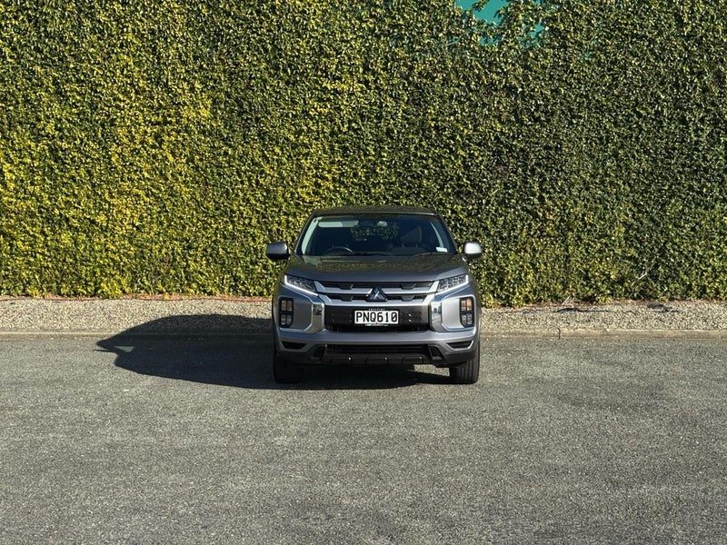 2022 Mitsubishi ASX LS, photo 2