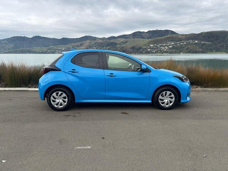 2021 Toyota Yaris G, photo 2
