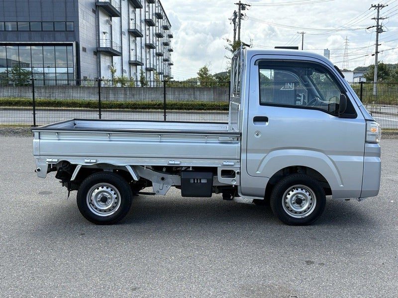 2019 Daihatsu Hijet, photo 2