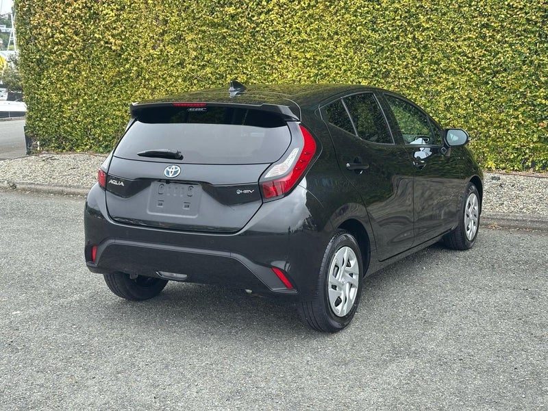 2024 Toyota Aqua G, photo 3