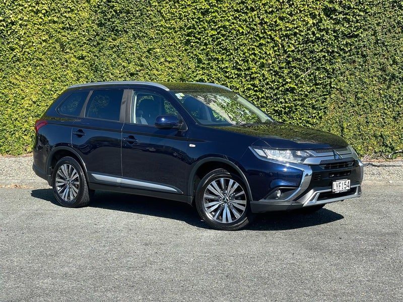 2019 Mitsubishi Outlander LS 7 Seater