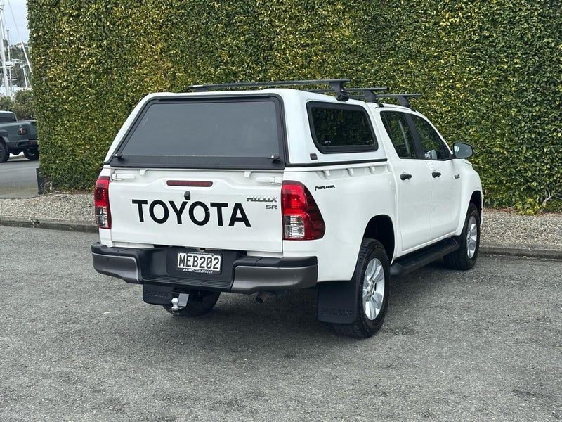 2019 Toyota Hilux SR, photo 3