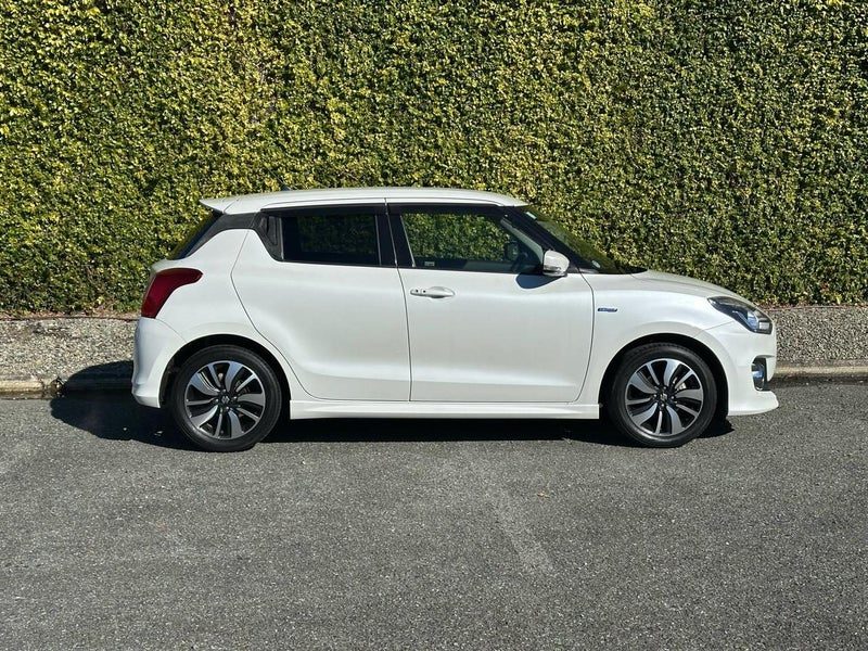2017 Suzuki Swift Hybrid RS, photo 2