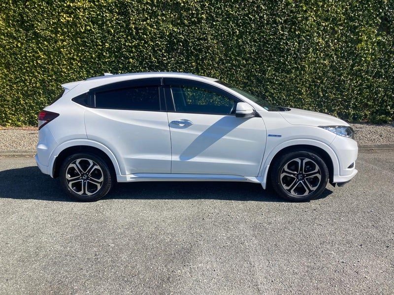 2017 Honda Vezel Z, photo 2