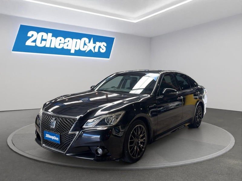 2013 Toyota Crown ATHLETE