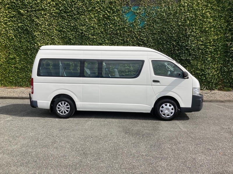2005 Toyota Hiace MINIBUS 2.5TD 4A, photo 2