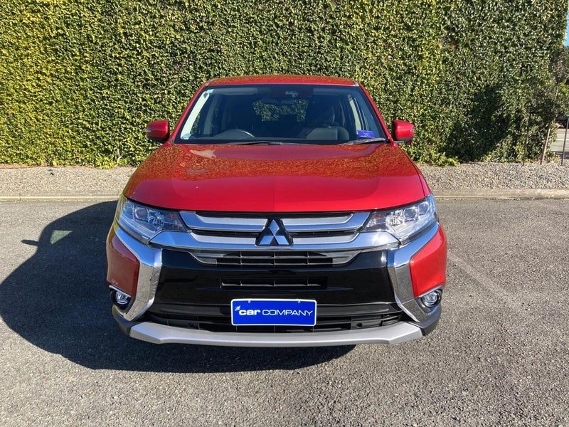 2017 Mitsubishi Outlander 20G 7 Seater, photo 3