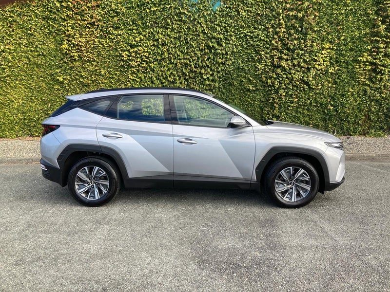 2022 Hyundai Tucson Active, photo 2
