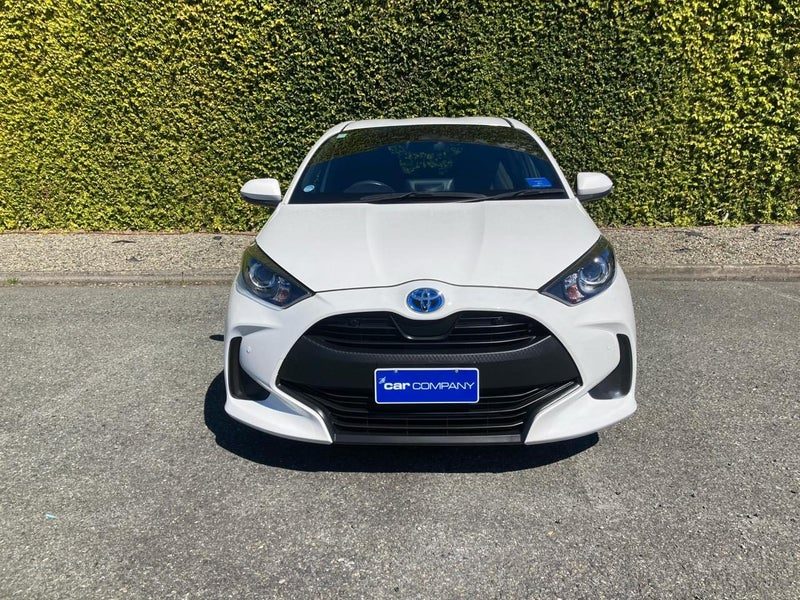 2021 Toyota Yaris X, photo 3