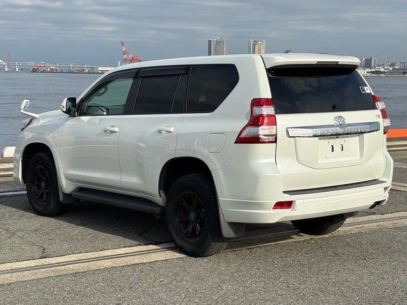 2015 Toyota Land Cruiser Prado TX-L, photo 3