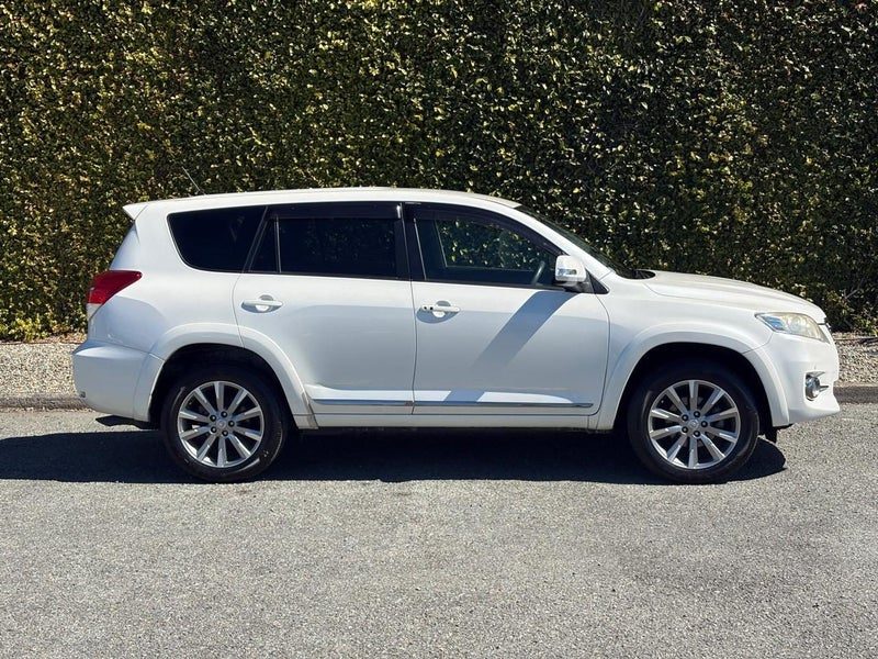 2013 Toyota Vanguard 240 S, photo 3