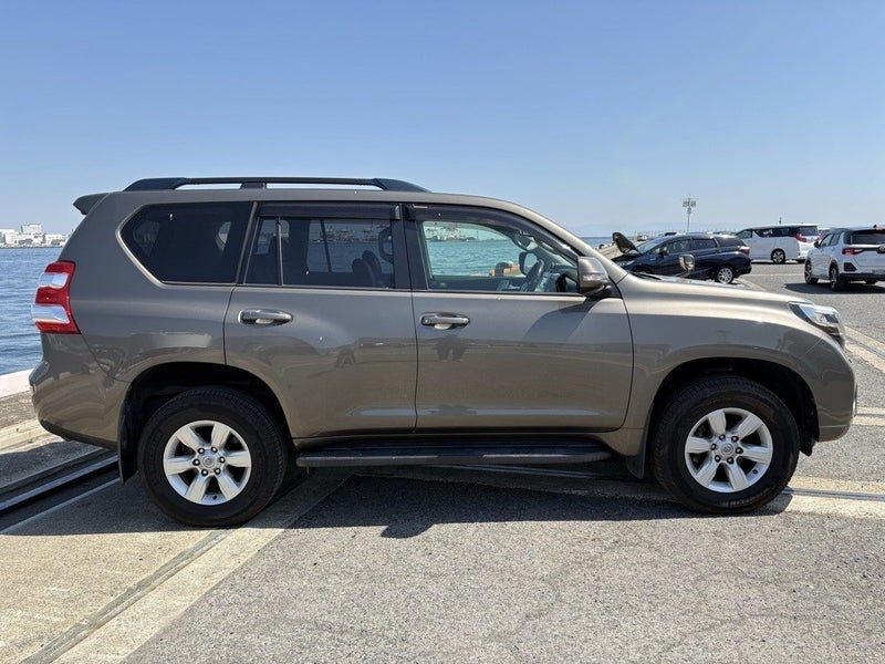 2015 Toyota Land Cruiser Prado, photo 2