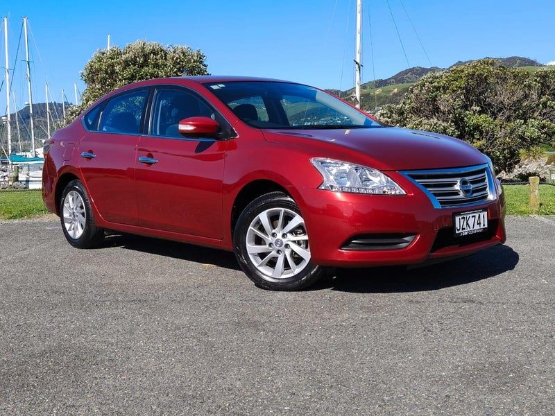 2016 Nissan Pulsar ST